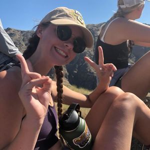 Meet your Posher, Emma